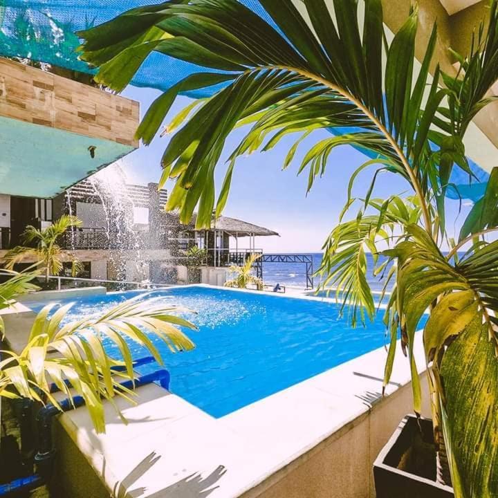 Miami Heat Beach Resort Morong  Kültér fotó